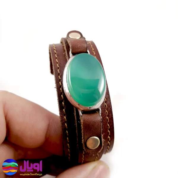 دستبند چرم طبیعی با نگین عقیق سبز 5.2 گرم-5